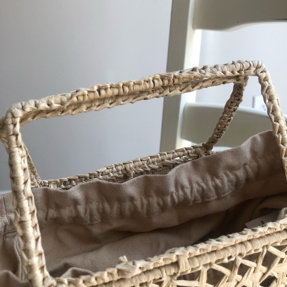 New: House of Harlow 1960 Rattan or Wicker Structured Bag - Picture 6 of 8
